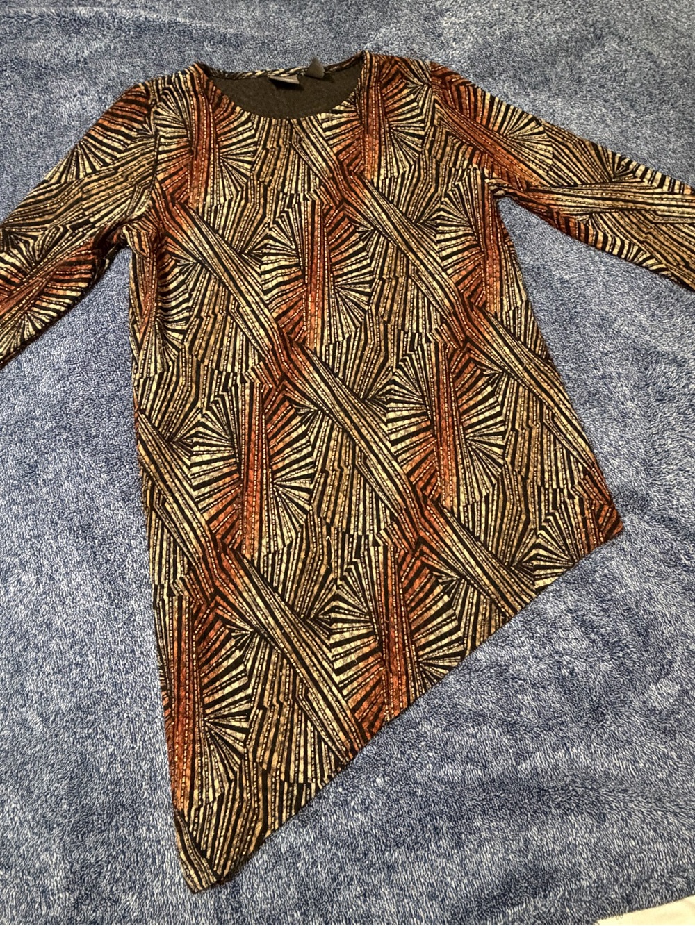 Chico's Asymmetric Tunic in Black, Bronze and Gold Geo Print